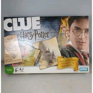 Clue Harry Potter Edition COMPLETE Parker Brothers 2008 Moving Hogwarts Board